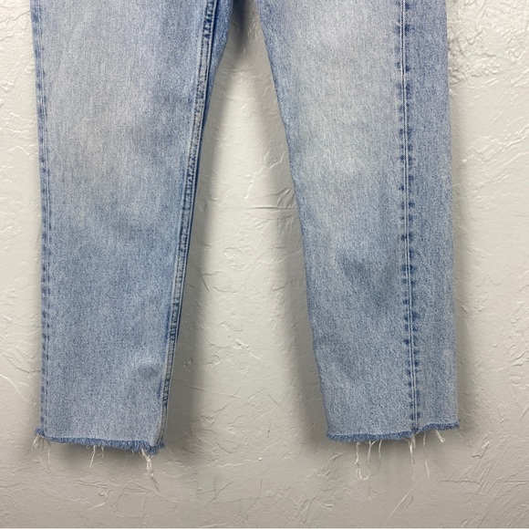 Zara lightwash hi rise straight leg raw hem 90s mom jeans size 0 - Picture 4 of 8